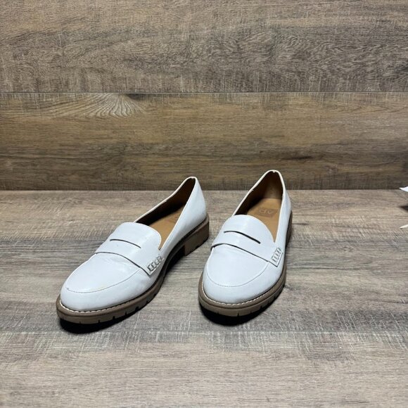 Dolce Vita Cataline White Lug Sole Penny Loafer Women's Size 8 - Picture 1 of 7